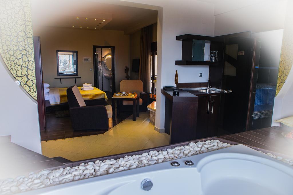Nostos Hotel Loutraki  Exterior photo